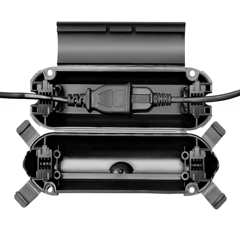 Wodoodporna skrzynka zewnętrzn – Outdoor Power Outlet Extension recenzja i cena