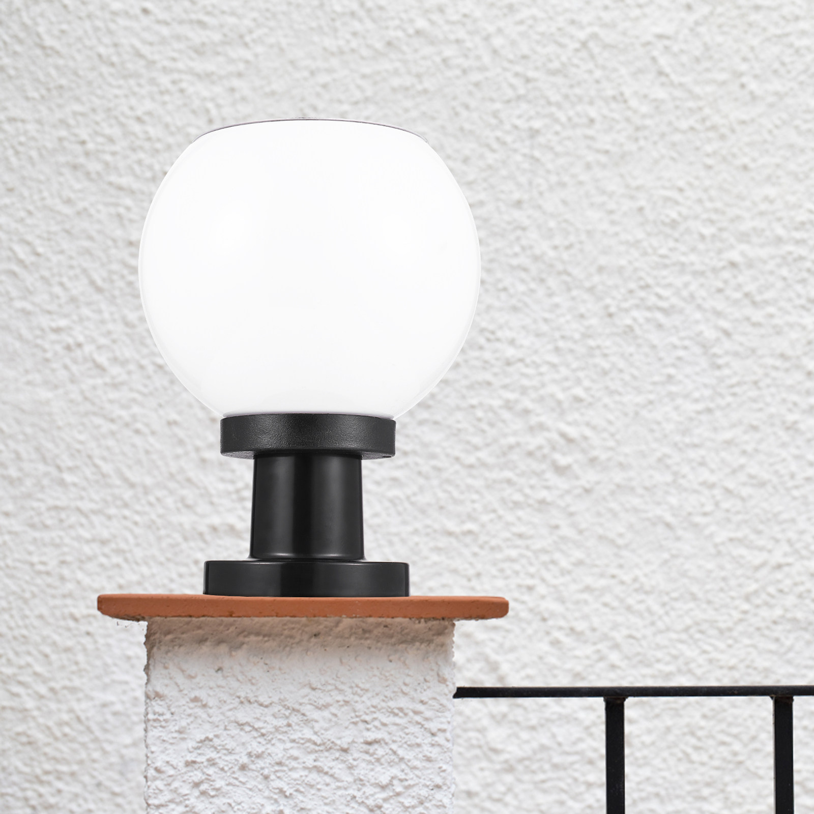 Zewnętrzna lampa słoneczna naś – Outdoor Powerwall recenzja i cena